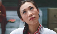清纯校花挨脔日常h多人小珊